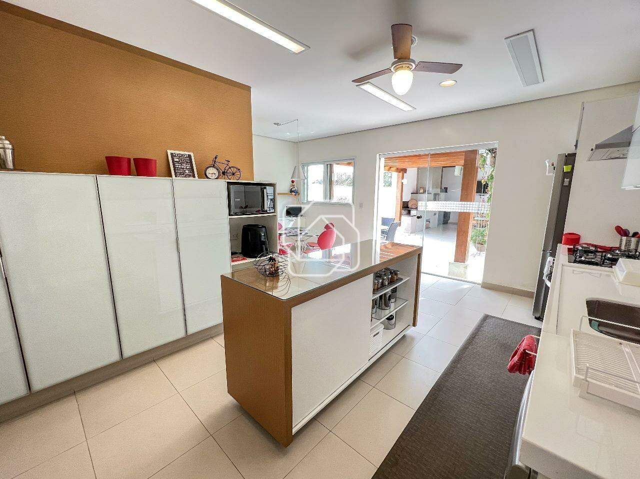 Casa de Condomínio à venda em Itu - SP - Parque Village Castelo: Cozinha