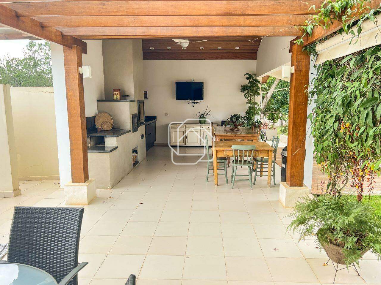 Casa de Condomínio à venda em Itu - SP - Parque Village Castelo: Espaço gourmet