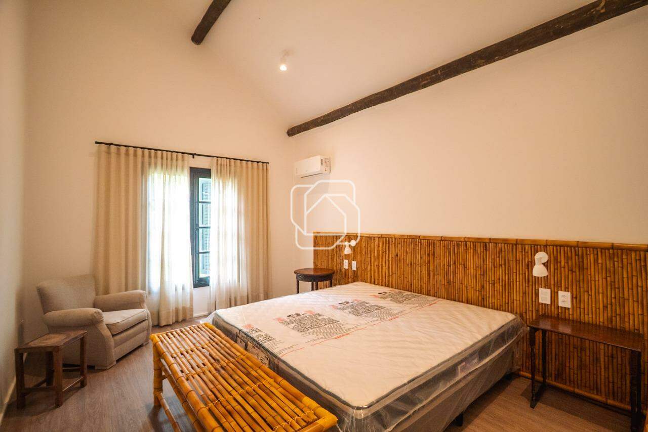 Casa de Condomínio à venda em Indaiatuba - SP - Lagos de Shanadu: Dormitório