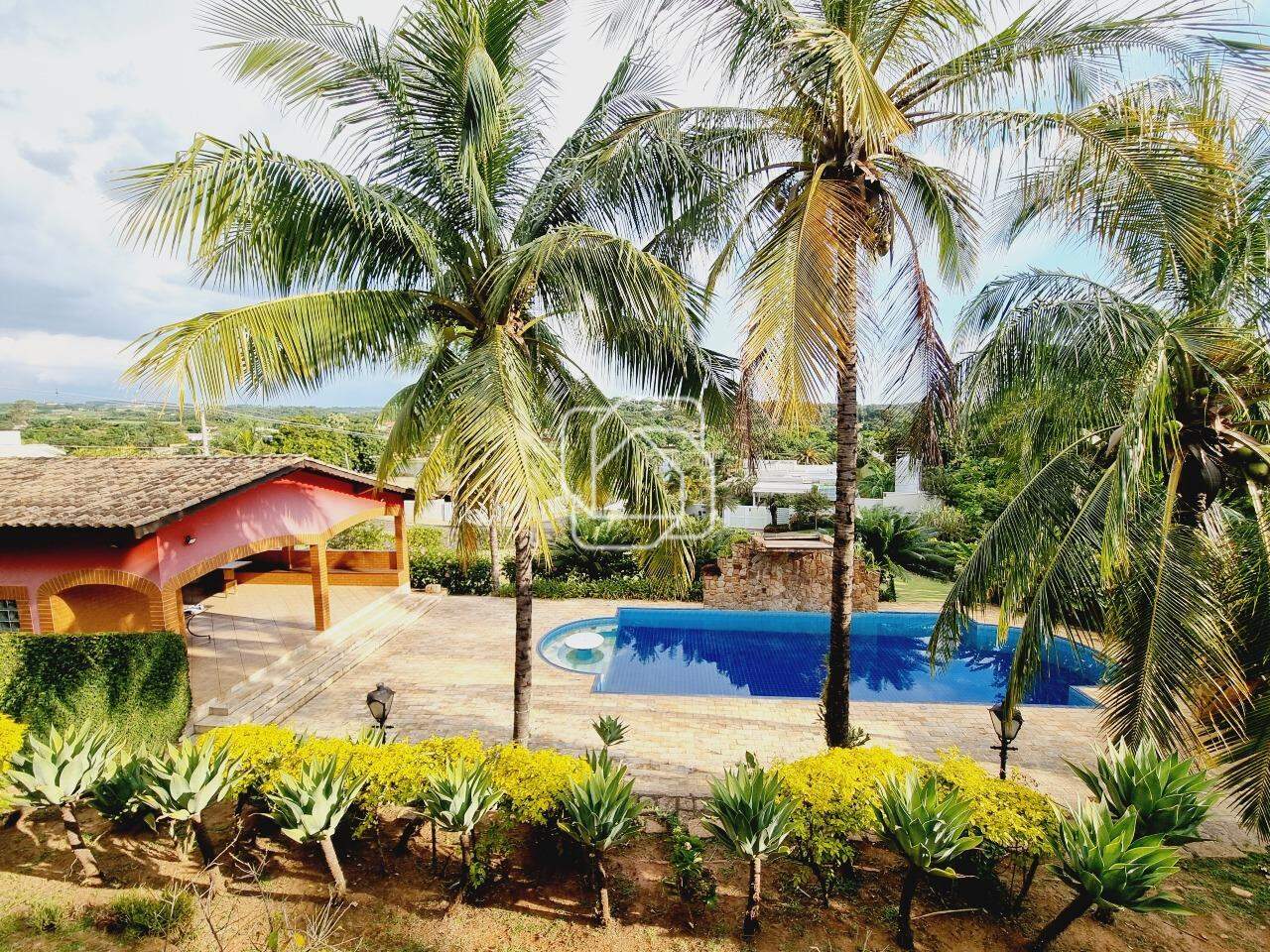 Casa de Condomínio para aluguel em Indaiatuba - SP - Vale das Laranjeiras: Área externa