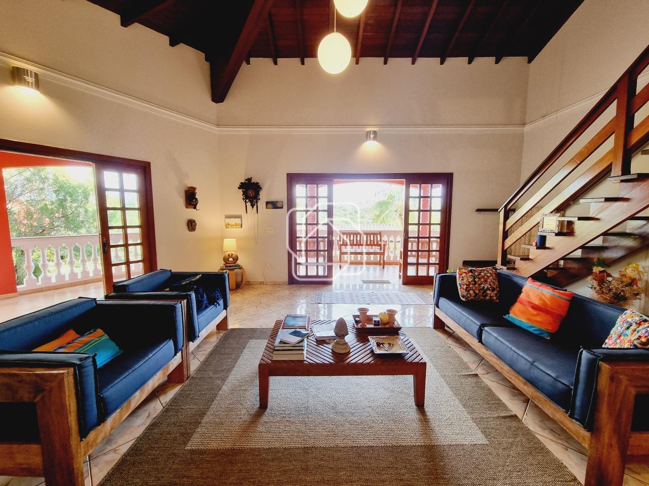 Casa de Condomínio para aluguel em Indaiatuba - SP - Vale das Laranjeiras: Sala de estar