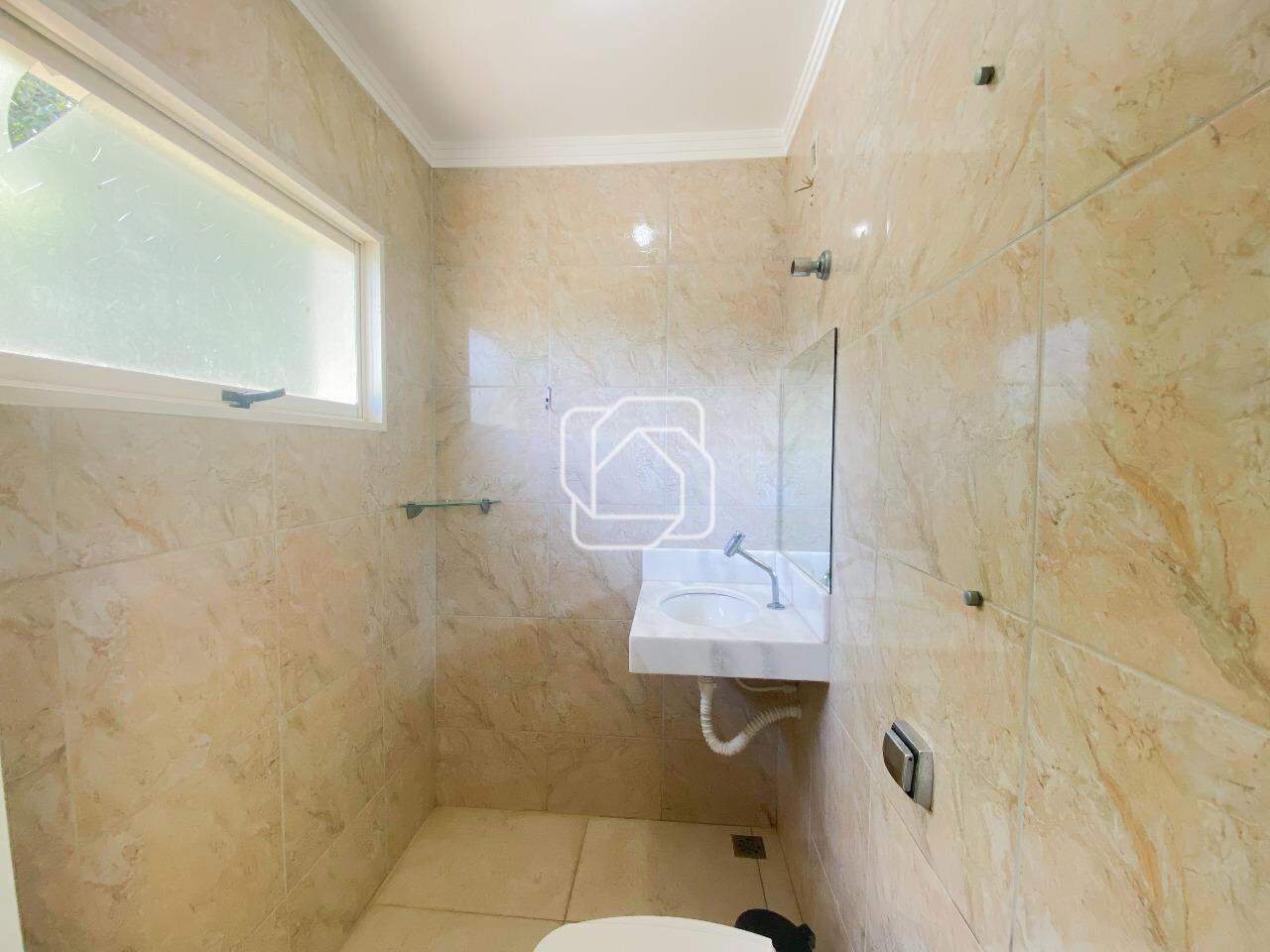 Casa de Condomínio para aluguel em Indaiatuba - SP - Lagos de Shanadu: Lavabo