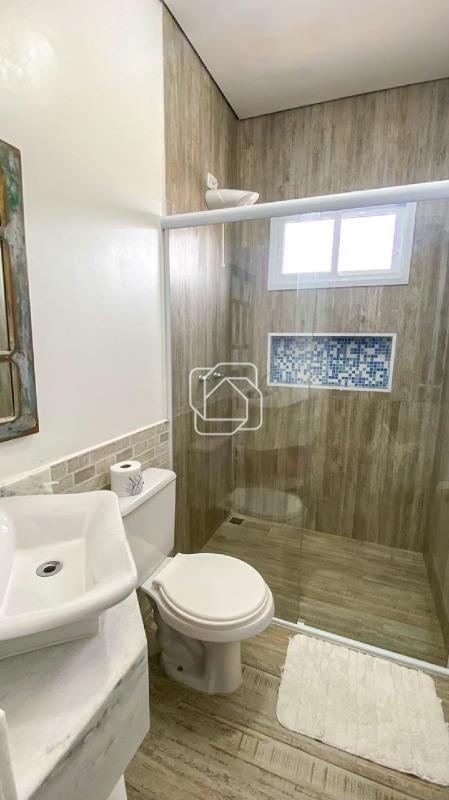 Casa de Condomínio à venda em Salto - SP - Residencial Lagos D’Icaraí: Banheiro