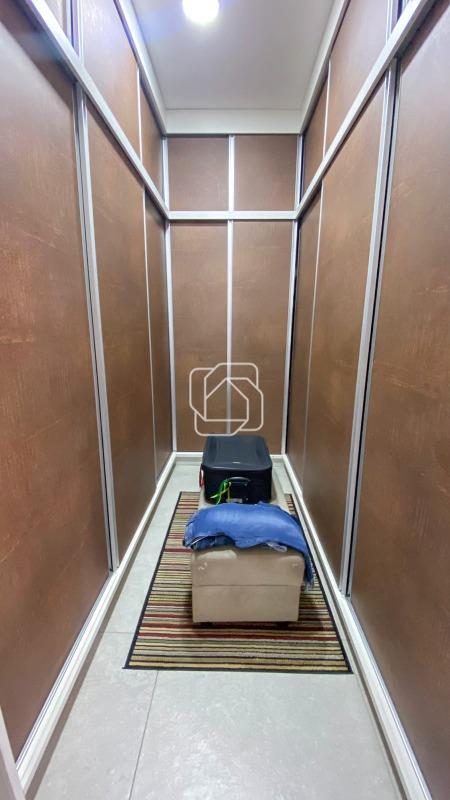 Casa de Condomínio à venda em Salto - SP - Residencial Lagos D’Icaraí: Closet