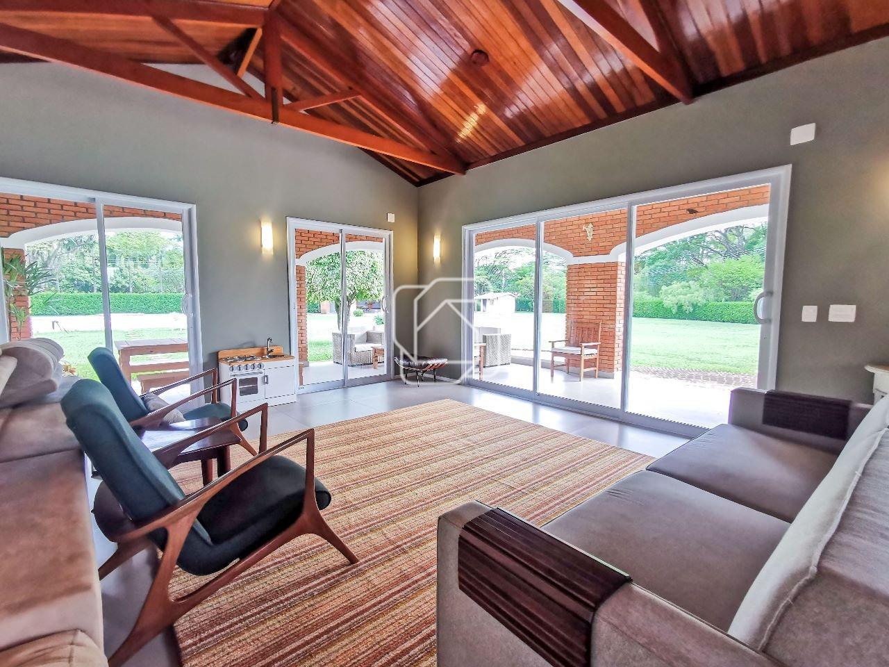 Casa de Condomínio à venda em Indaiatuba - SP - Chácara Polaris: Sala de estar