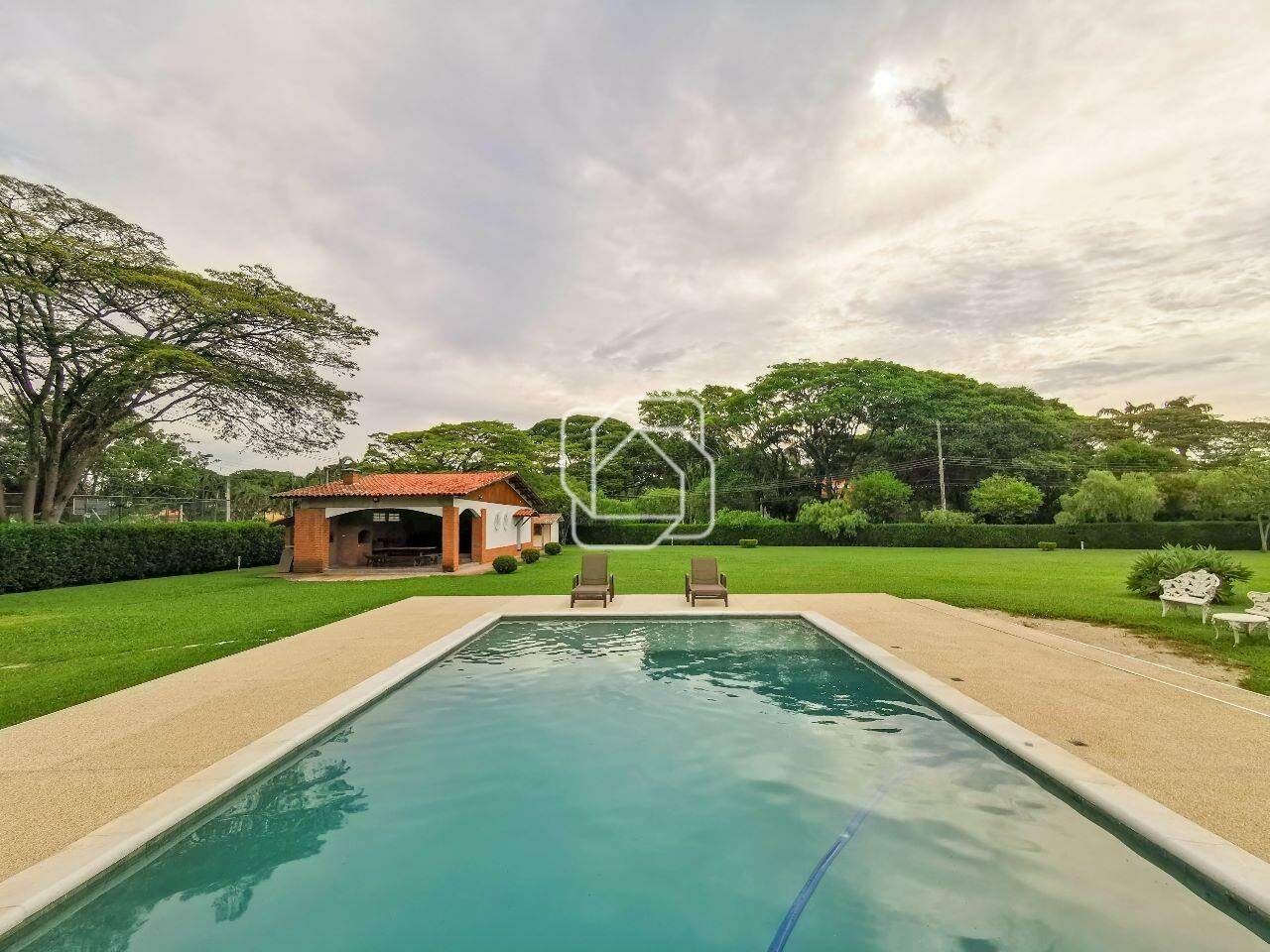 Casa de Condomínio à venda em Indaiatuba - SP - Chácara Polaris: Área da piscina