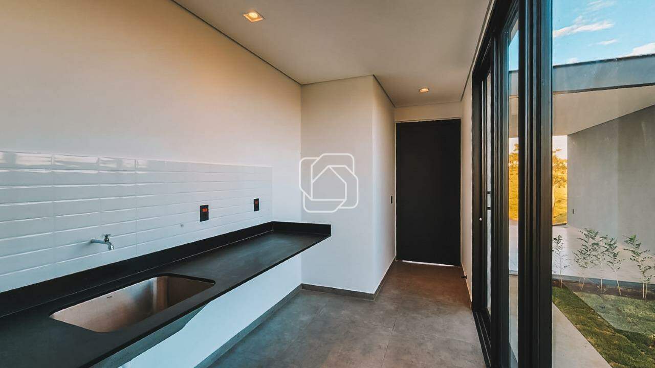 Casa de Condomínio à venda em Itu - SP - Residencial Parque Campos de Santo Antônio II: Lavanderia