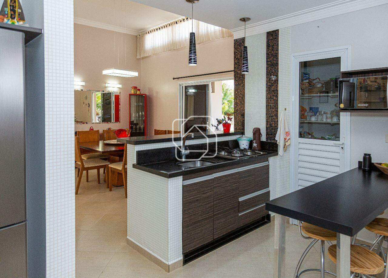 Casa de Condomínio à venda em Salto - SP - Terras de Mont Serrat: Cozinha