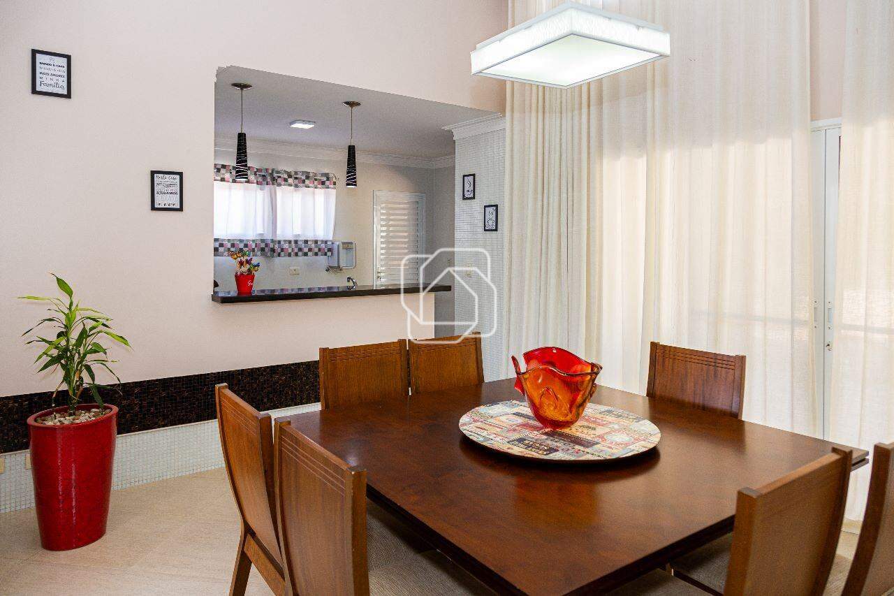 Casa de Condomínio à venda em Salto - SP - Terras de Mont Serrat: Sala de jantar, cozinha