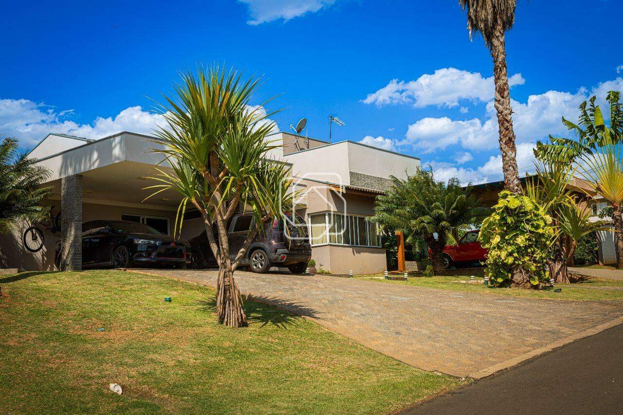 Casa de Condomínio à venda em Salto - SP - Terras de Mont Serrat: Fachada da casa