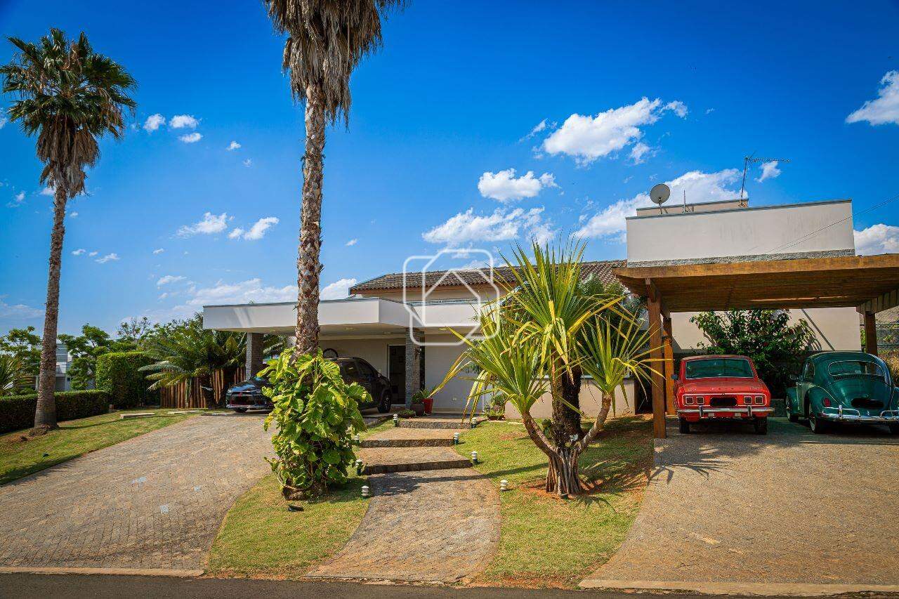 Casa de Condomínio à venda em Salto - SP - Terras de Mont Serrat: Fachada da casa