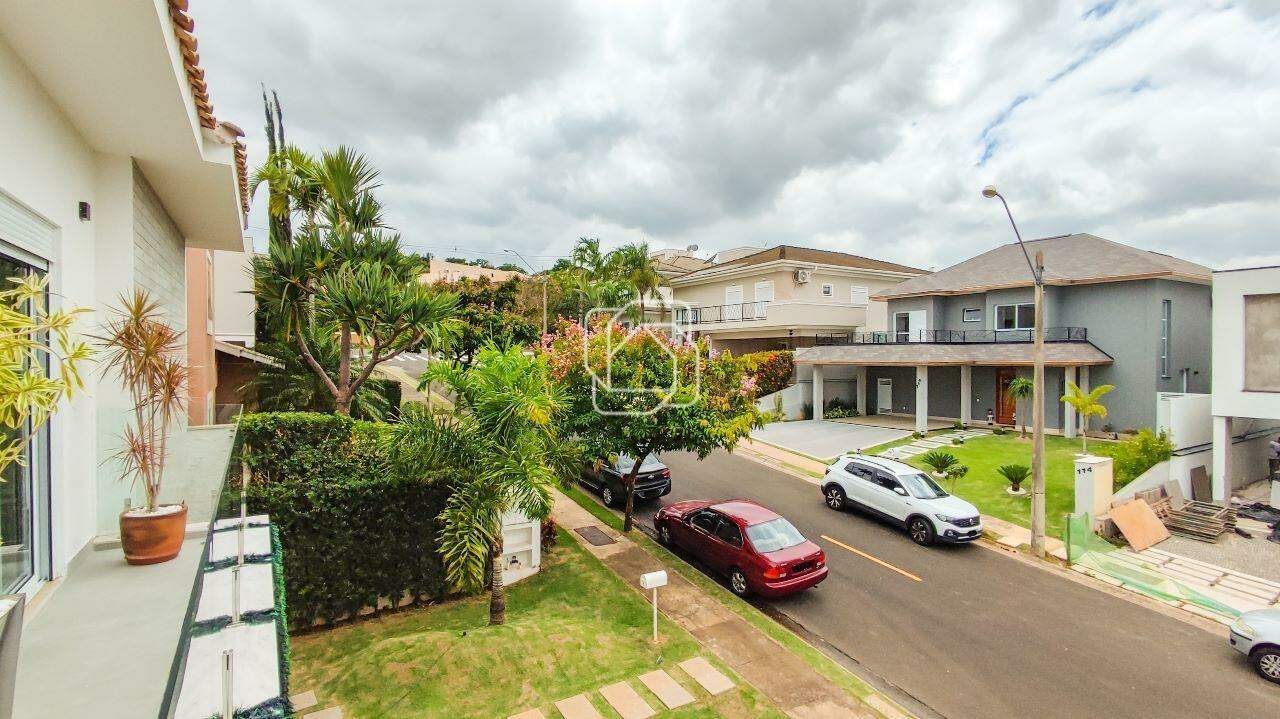 Casa de Condomínio à venda em Indaiatuba - SP - Jardim Residencial Santa Clara: Varanda do quarto
