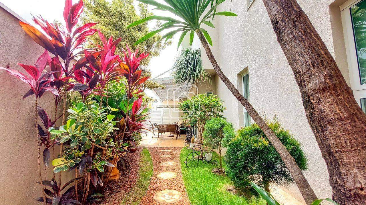 Casa de Condomínio à venda em Indaiatuba - SP - Helvetia Park: Acesso ao espaço gourmet