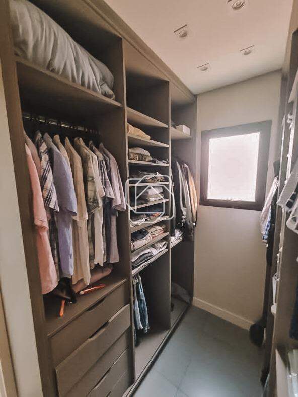 Casa de Condomínio para aluguel em Salto - SP - Mirante dos Ypês: Closet