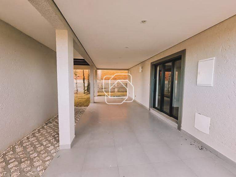Casa de Condomínio para aluguel em Salto - SP - Mirante dos Ypês: Acesso à casa de hóspedes
