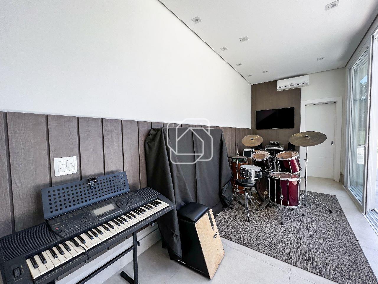 Casa de Condomínio à venda em Itu - SP - Condomínio City Castelo: Área íntima