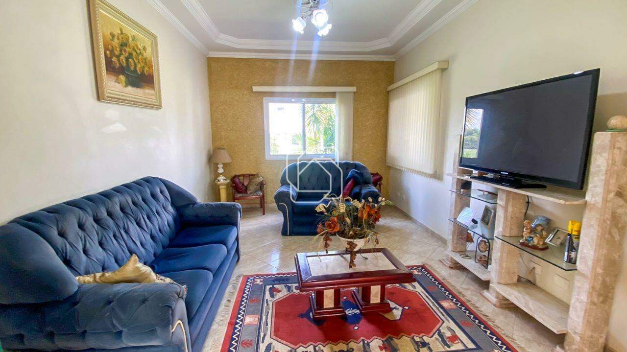 Casa de Condomínio à venda em Salto - SP - Terras de Mont Serrat: Sala de estar