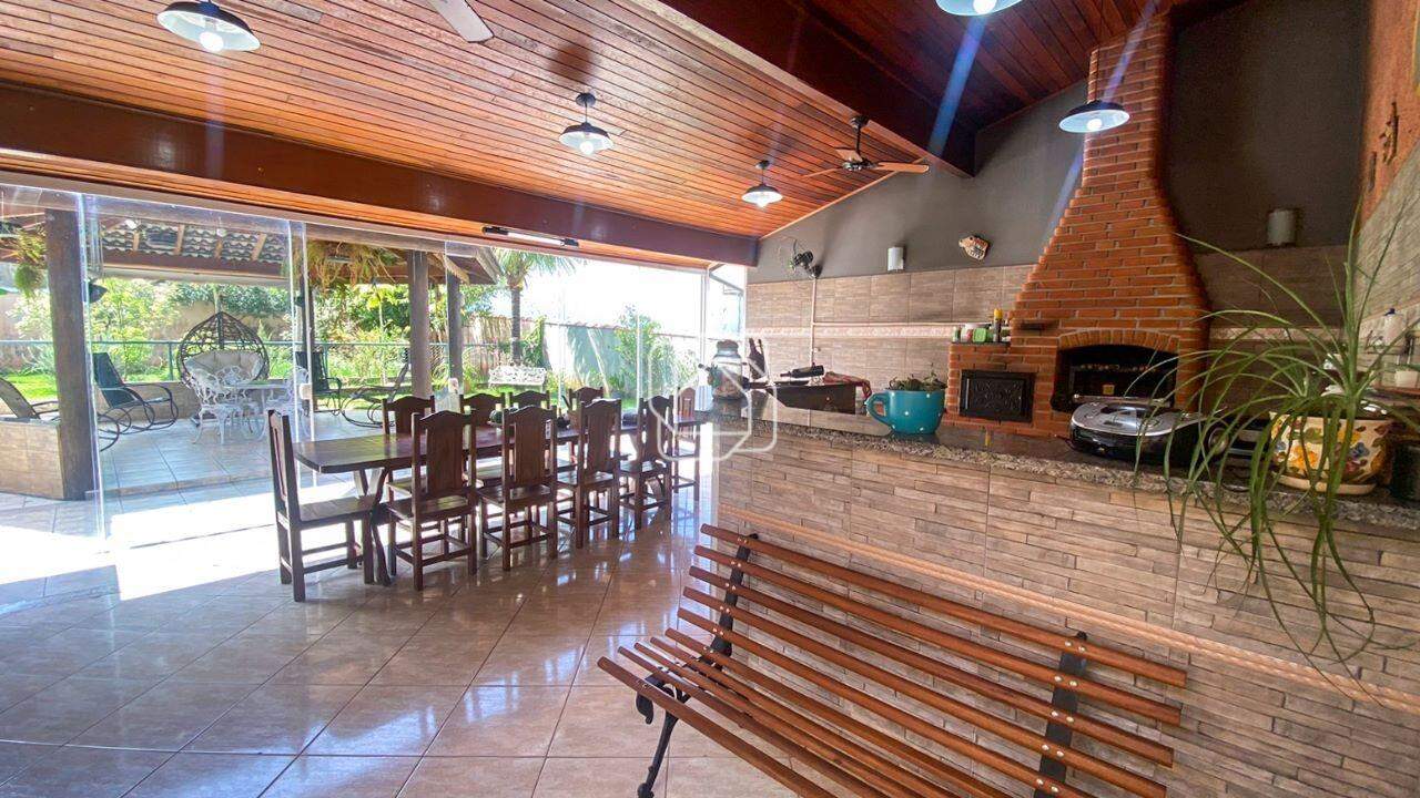 Casa de Condomínio à venda em Salto - SP - Terras de Mont Serrat: Espaço gourmet