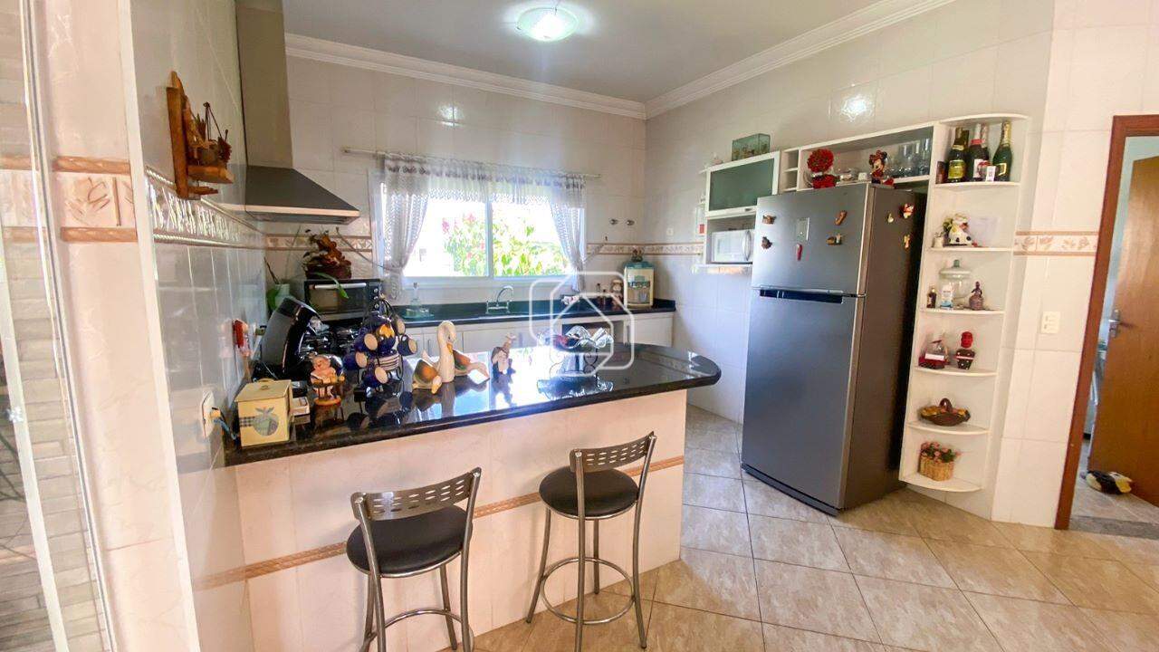 Casa de Condomínio à venda em Salto - SP - Terras de Mont Serrat: Cozinha