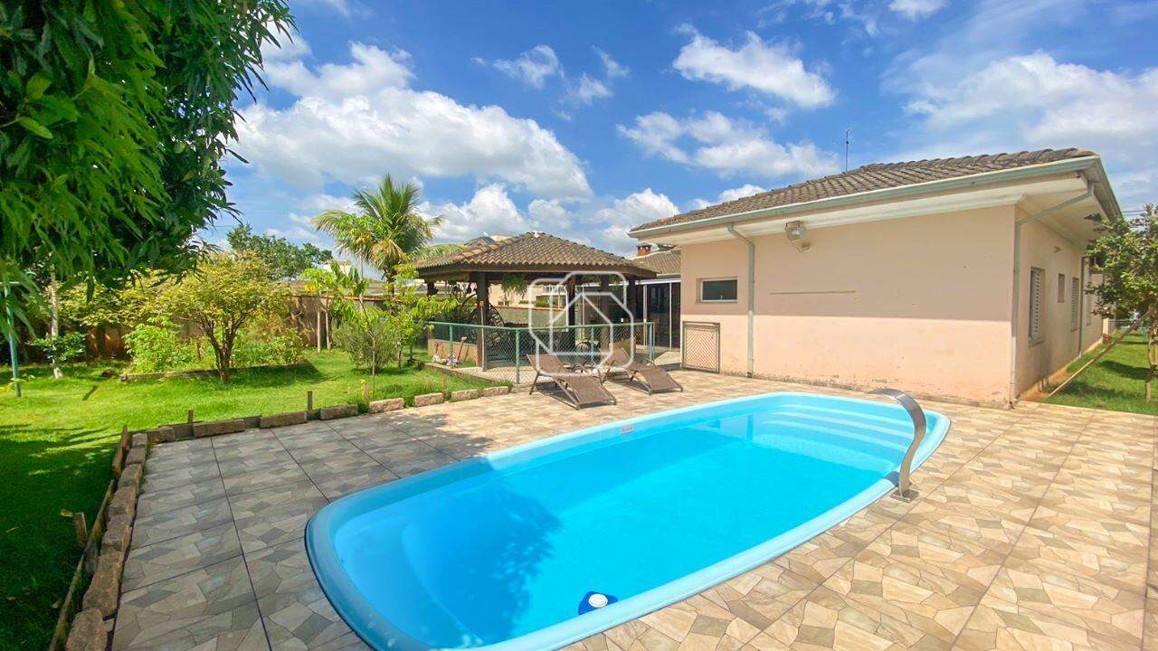 Casa de Condomínio à venda em Salto - SP - Terras de Mont Serrat: Área da piscina