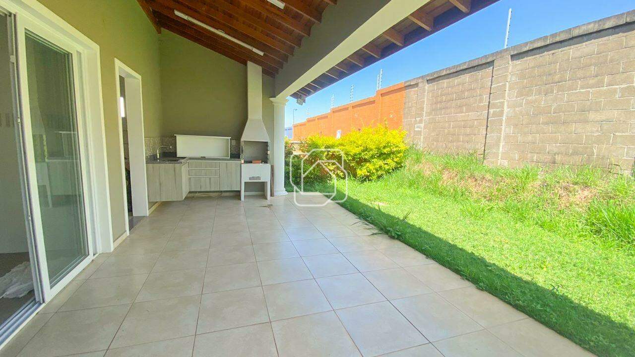 Casa de Condomínio à venda em Salto - SP - Condomínio Fazenda Palmeiras Imperiais: Área externa