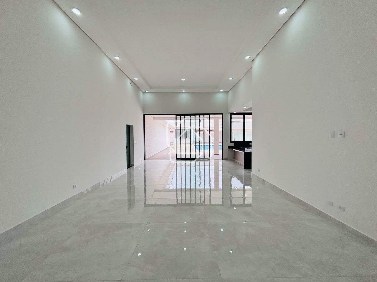Casa de Condomínio à venda em Itu - SP - Parque Village Castelo: 