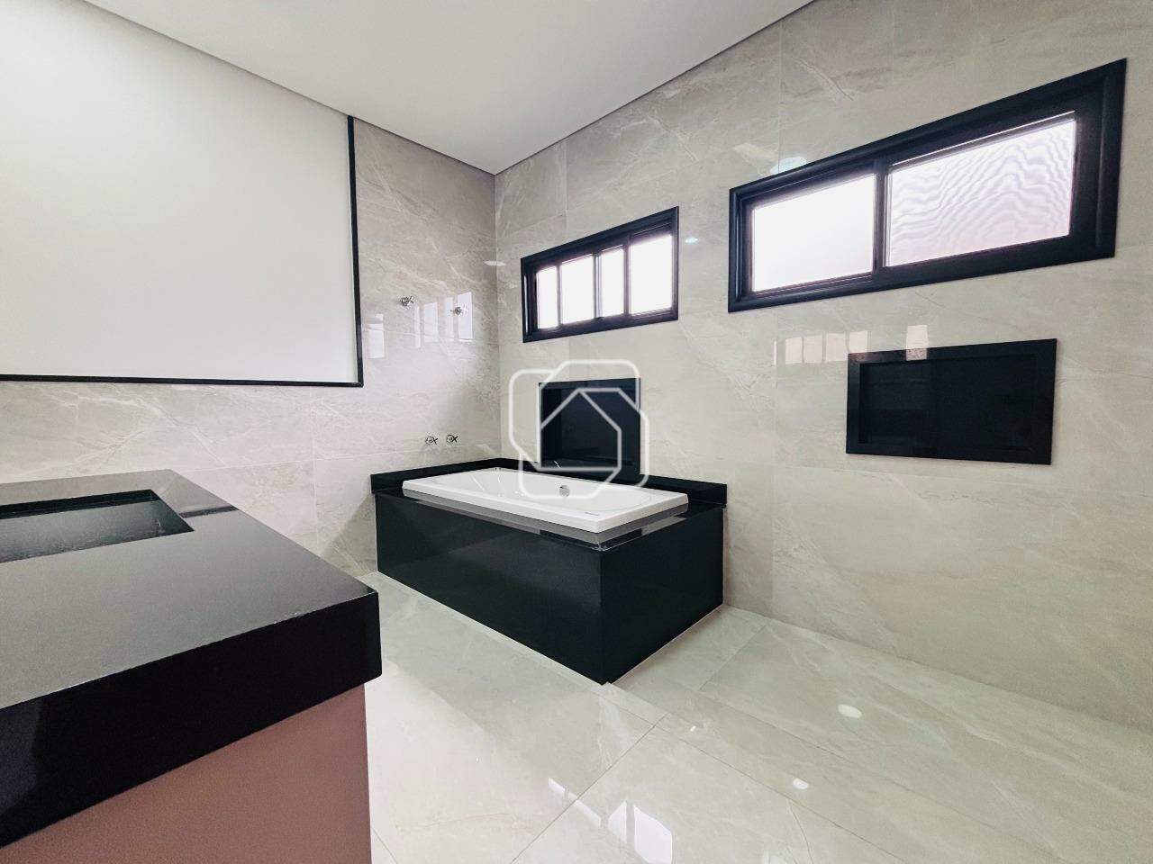 Casa de Condomínio à venda em Itu - SP - Parque Village Castelo: 