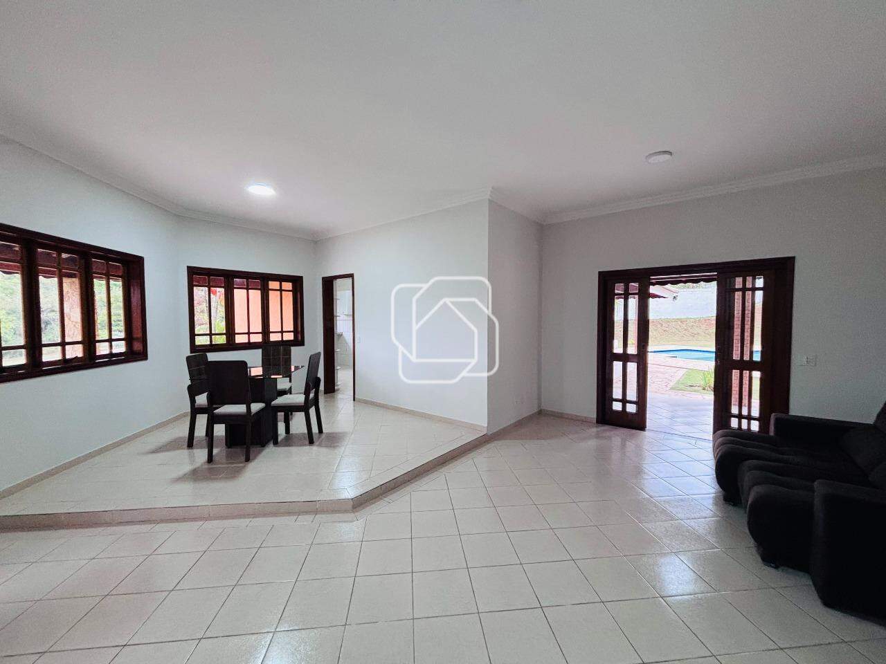 Casa de Condomínio à venda em Itu - SP - Parque Village Castelo: 