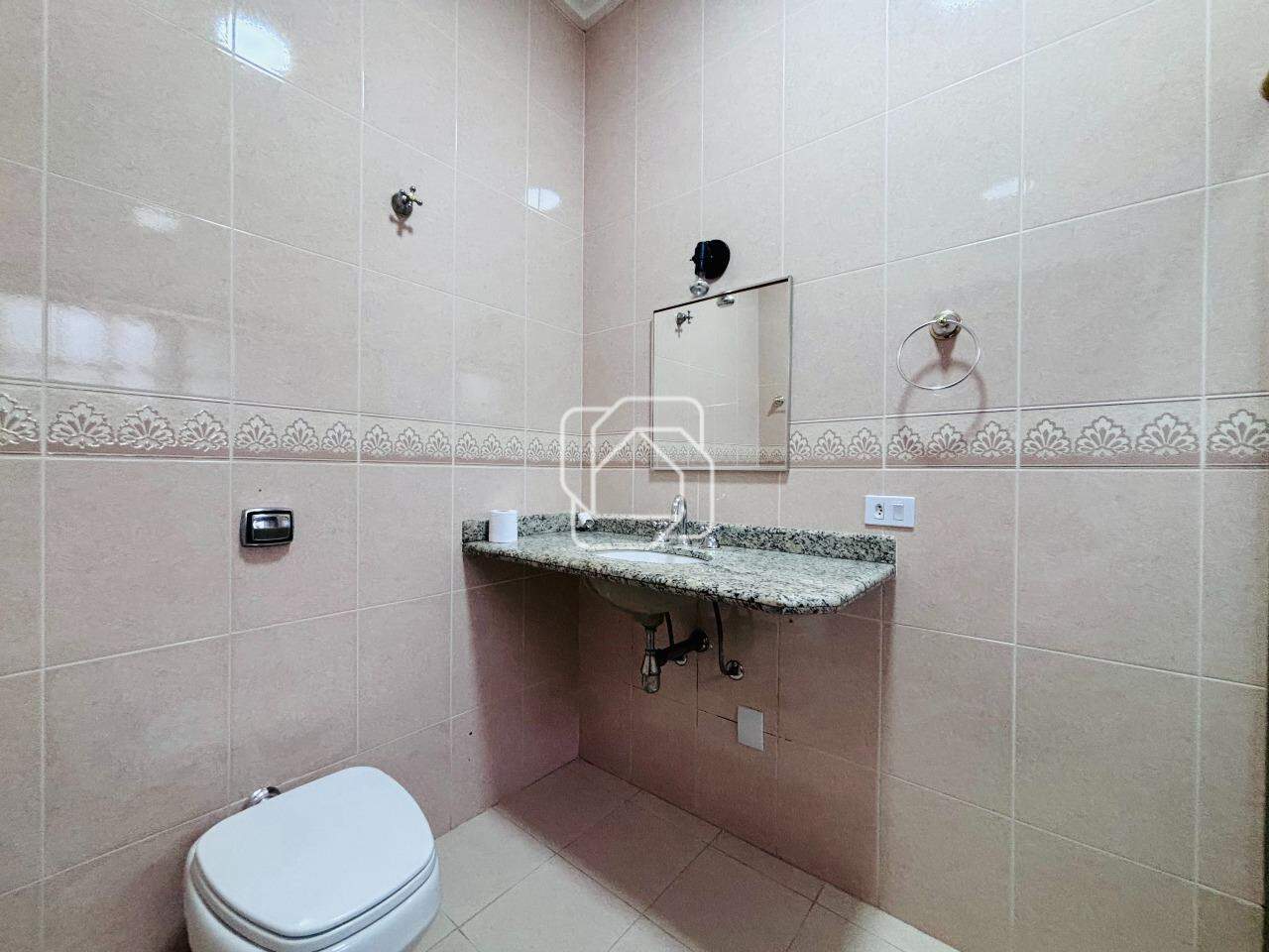 Casa de Condomínio à venda em Itu - SP - Parque Village Castelo: 