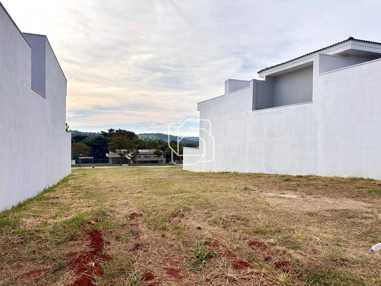 Terreno à venda em Itu - SP - Residencial Vila dos Manacás: 