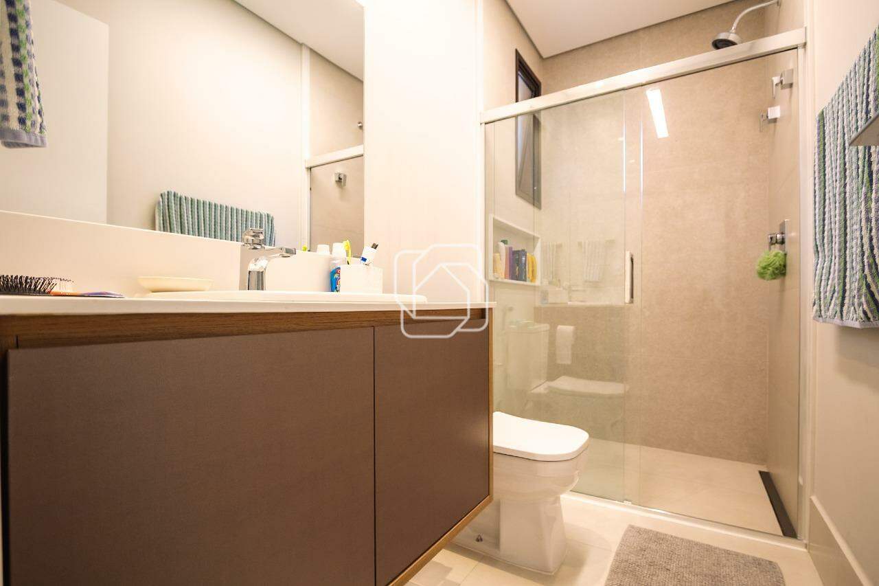 Casa de Condomínio à venda em Indaiatuba - SP - Jardim Residencial Santa Clara: Banheiro
