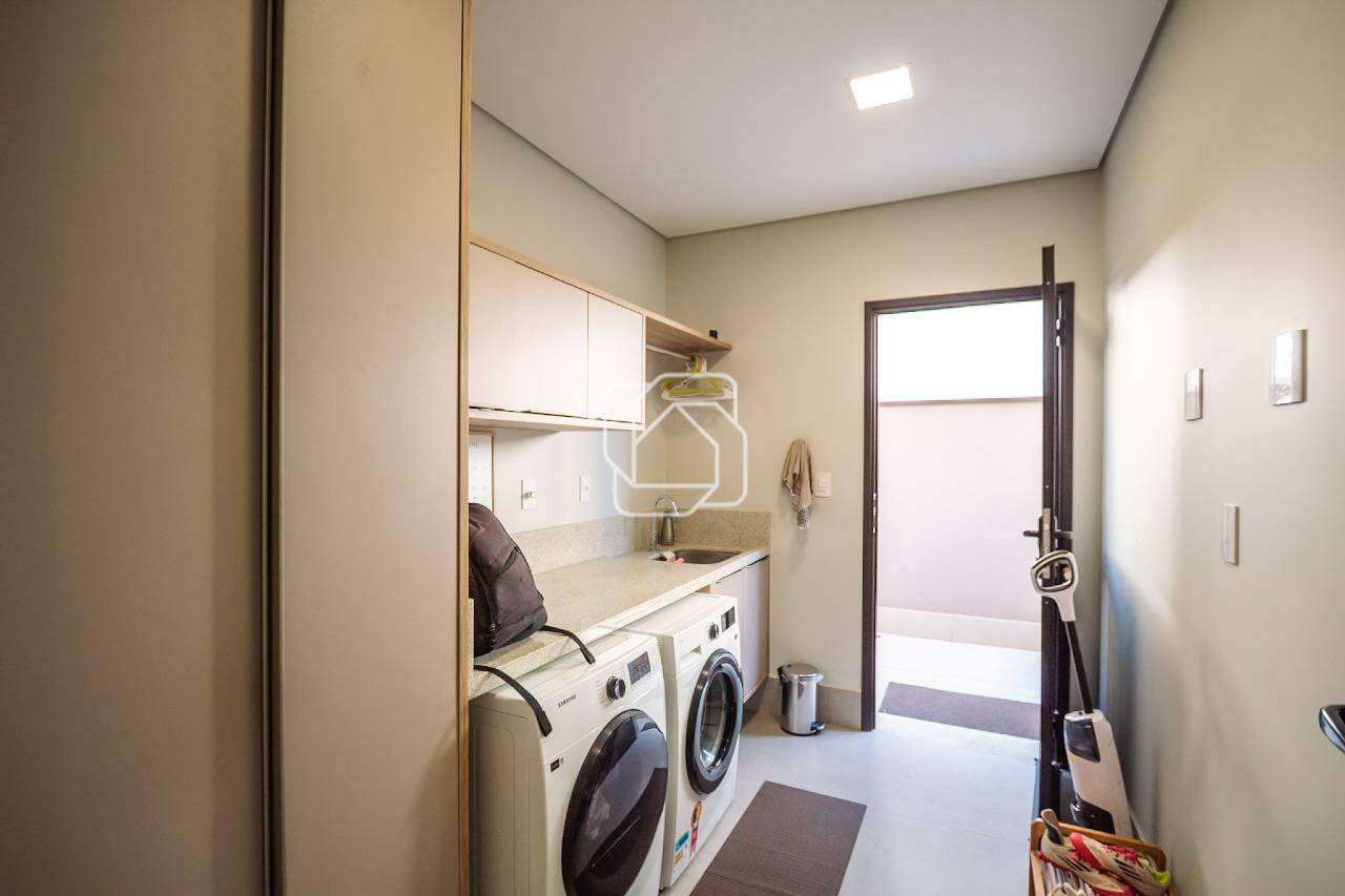 Casa de Condomínio à venda em Indaiatuba - SP - Jardim Residencial Santa Clara: Lavanderia