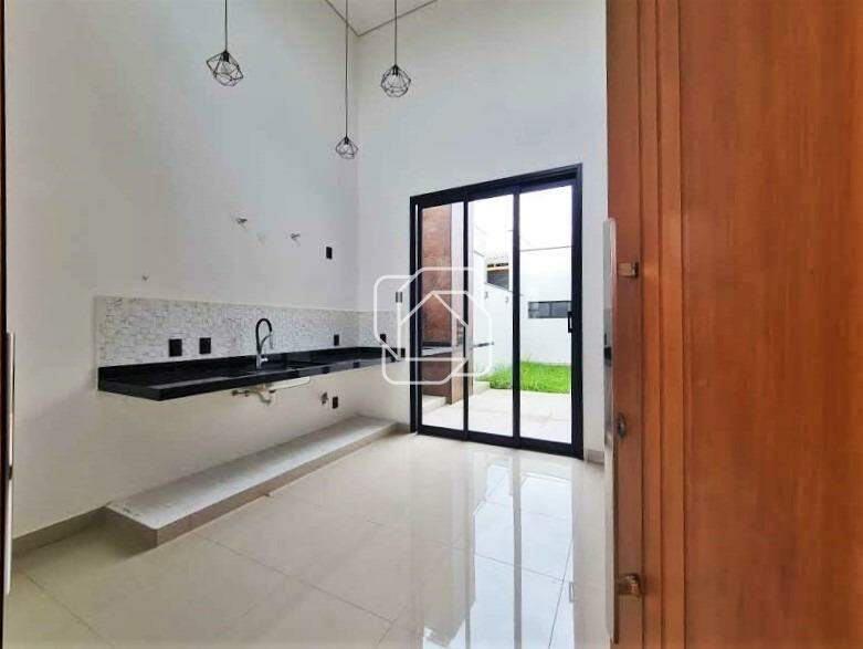 Casa de Condomínio para aluguel em Salto - SP - Village Moutonnée: Cozinha com acesso externo