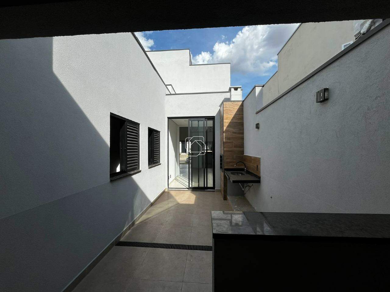 Casa de Condomínio para aluguel em Salto - SP - Village Moutonnée: