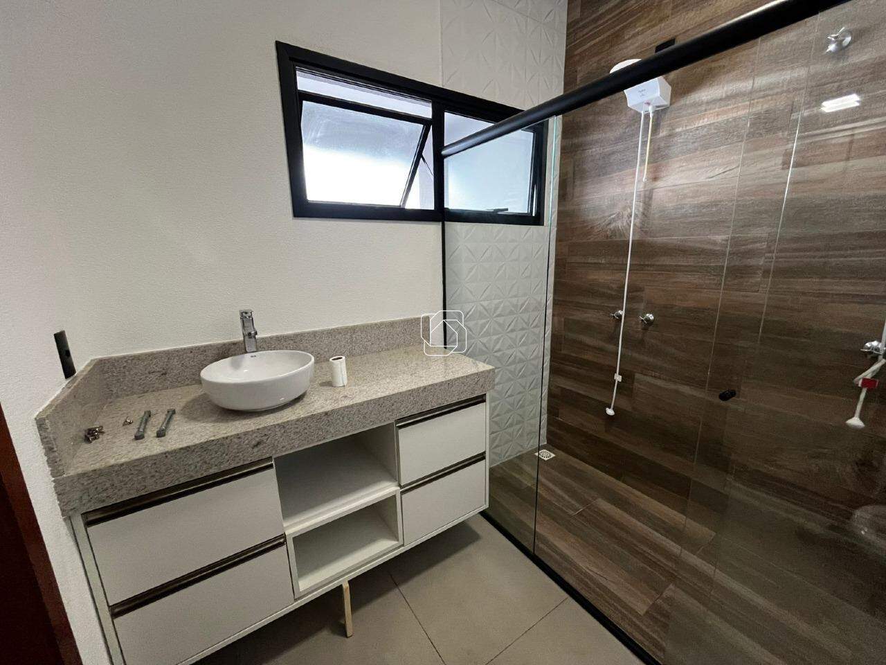 Casa de Condomínio para aluguel em Salto - SP - Village Moutonnée: