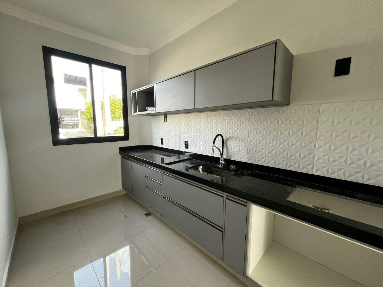 Casa de Condomínio para aluguel em Salto - SP - Village Moutonnée: