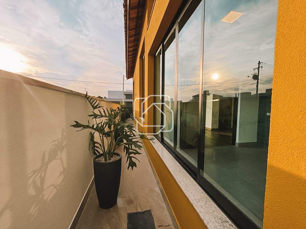 Casa de Condomínio para aluguel em Itu - SP - Residencial Saint Paul: Lateral da casa