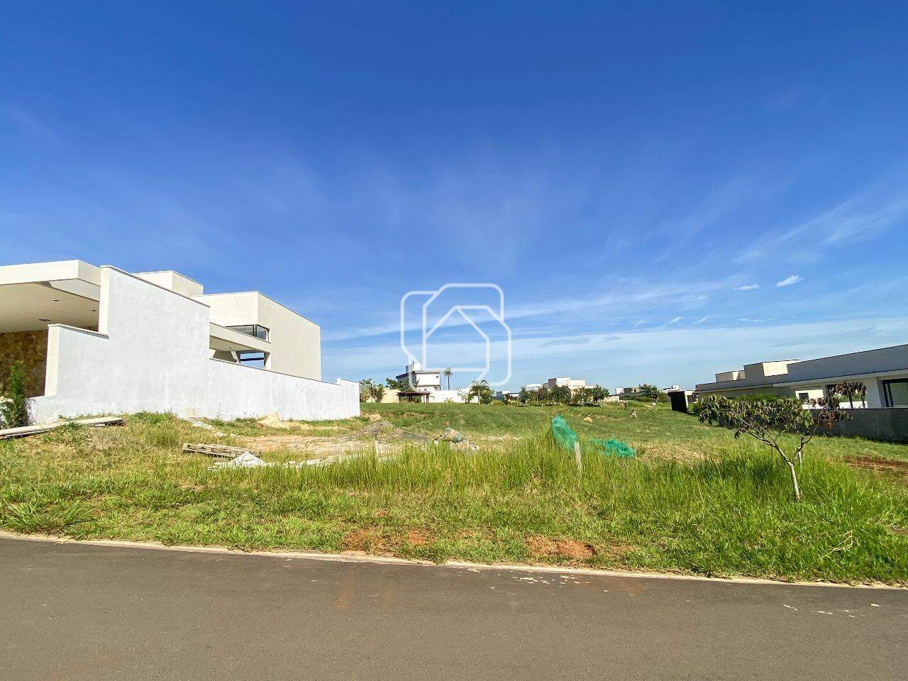 Terreno à venda em Itu - SP - Condomínio Villas do Golfe: Visão geral do terreno