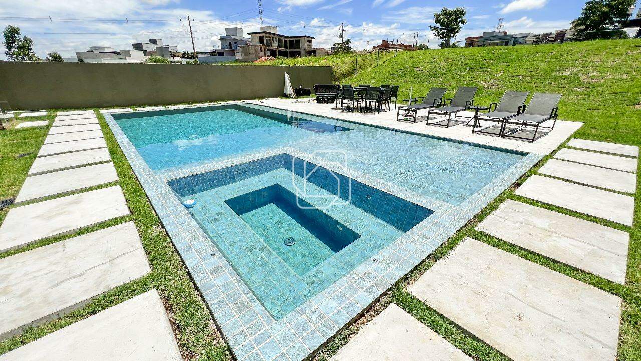Casa de Condomínio à venda em Itu - SP - Condomínio Villas do Golfe: Área da piscina