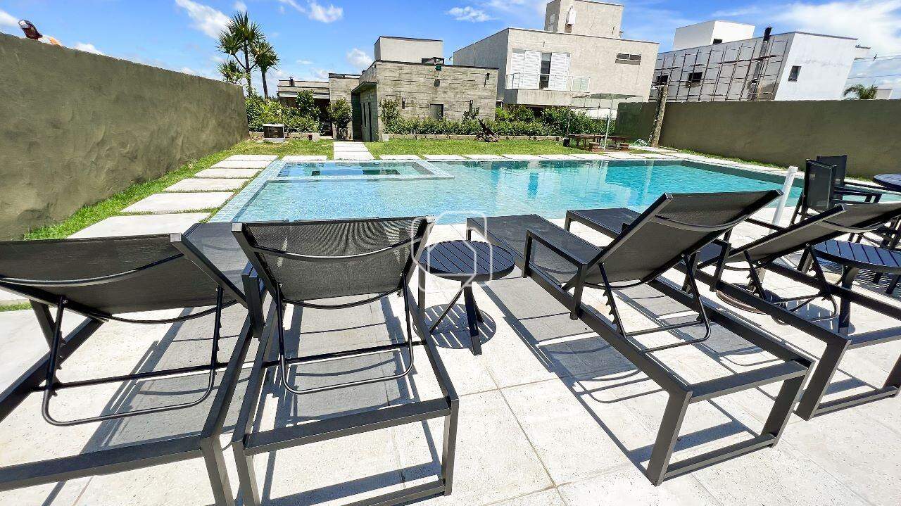 Casa de Condomínio à venda em Itu - SP - Condomínio Villas do Golfe: Área da piscina