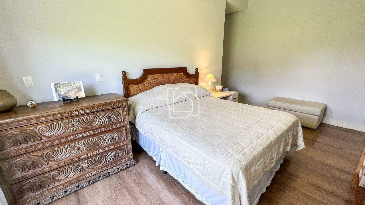 Casa de Condomínio à venda em Itu - SP - Condomínio Villas do Golfe: Quarto