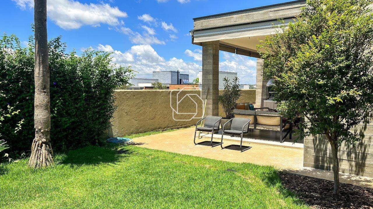 Casa de Condomínio à venda em Itu - SP - Condomínio Villas do Golfe: Área externa