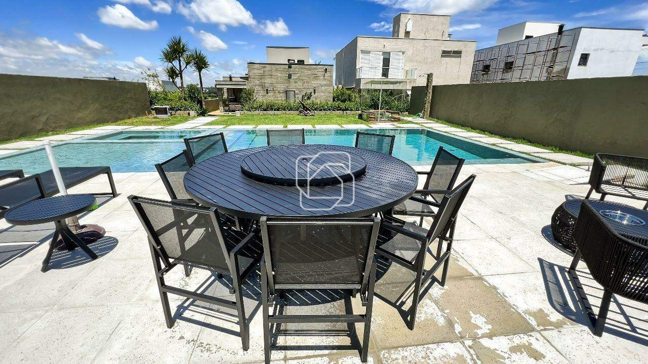 Casa de Condomínio à venda em Itu - SP - Condomínio Villas do Golfe: Área da piscina