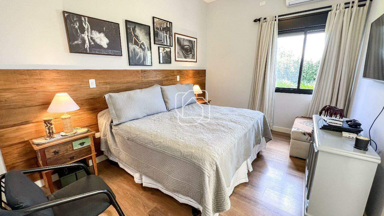 Casa de Condomínio à venda em Itu - SP - Condomínio Villas do Golfe: Quarto