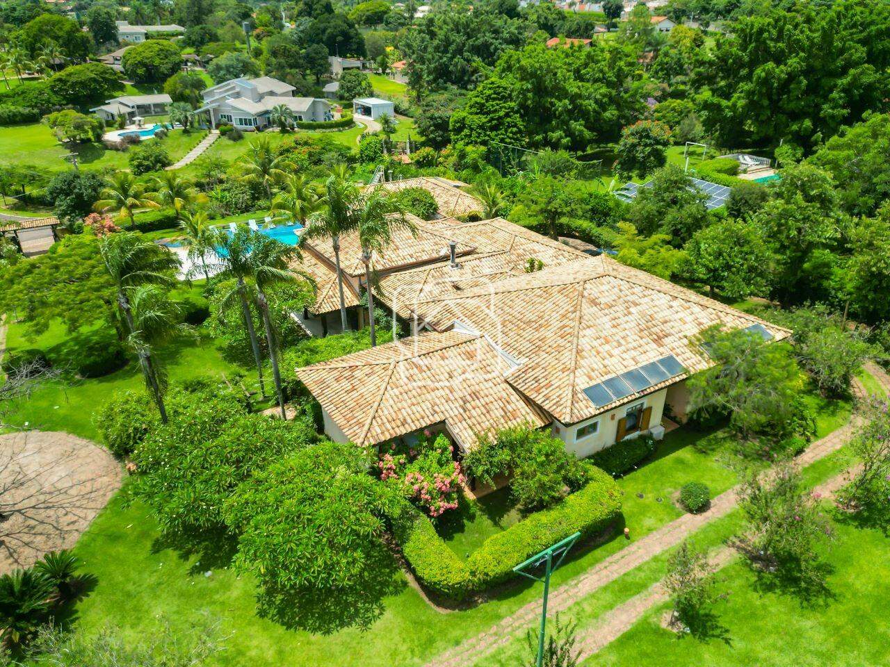 Casa de Condomínio à venda em Indaiatuba - SP - Lagos de Shanadu: Visão aérea da área externa