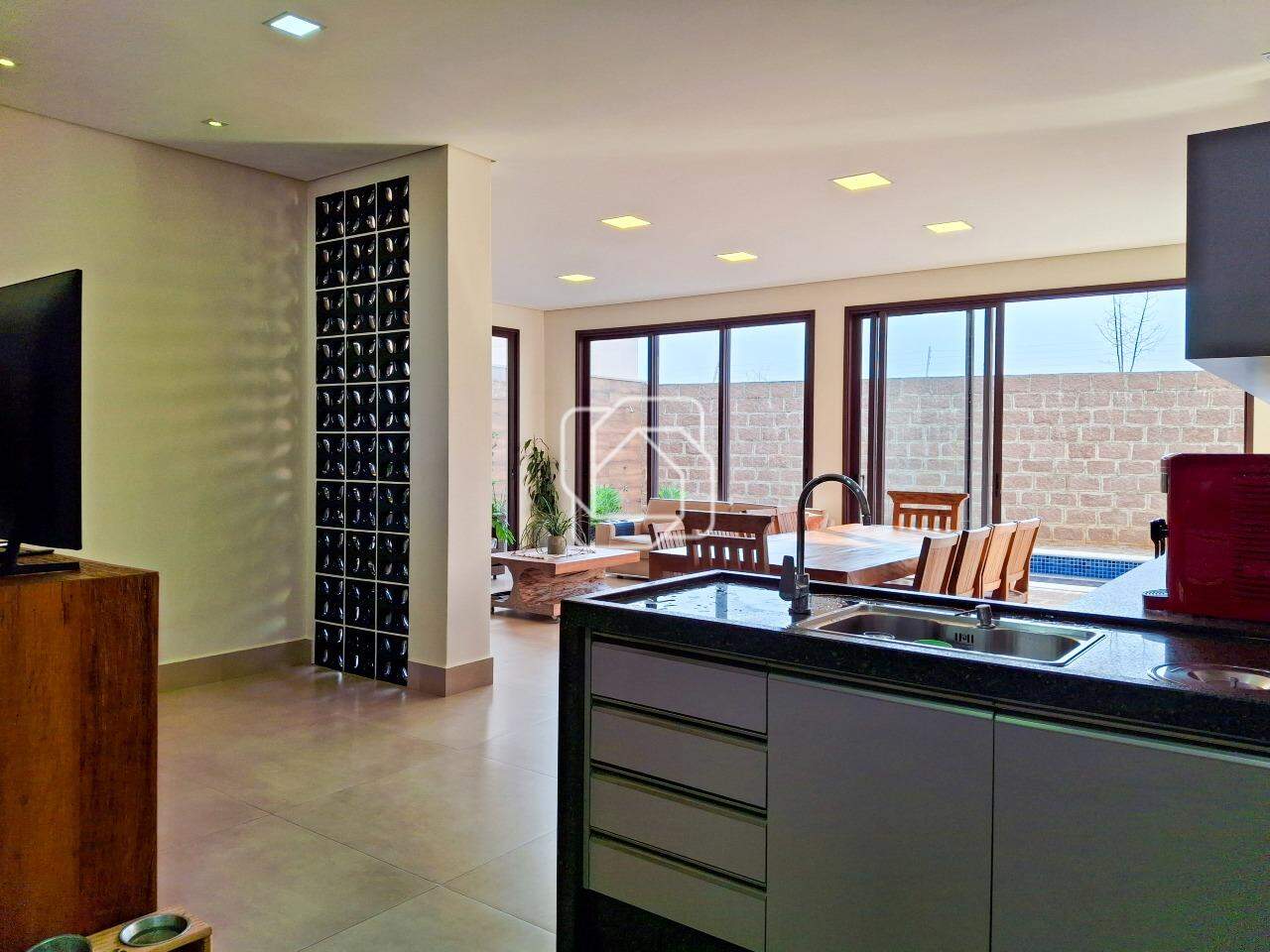 Casa de Condomínio à venda em Salto - SP - Residencial Lagos D’Icaraí: