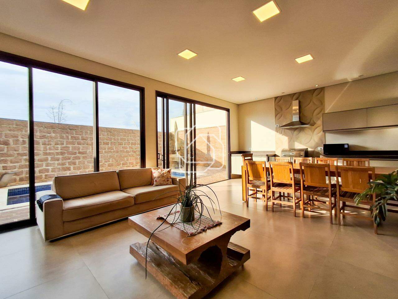 Casa de Condomínio à venda em Salto - SP - Residencial Lagos D’Icaraí: