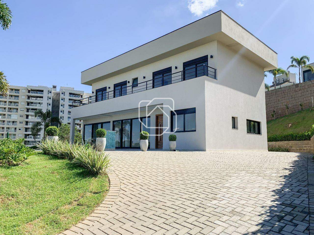 Casa de Condomínio à venda em Itu - SP - Jardim Plaza Atheneé: Fachada da casa