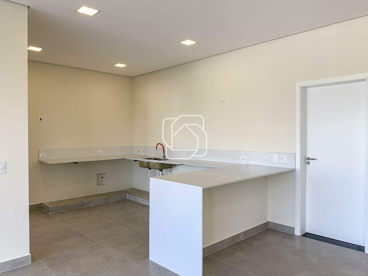 Casa de Condomínio à venda em Itu - SP - Jardim Plaza Atheneé: Cozinha