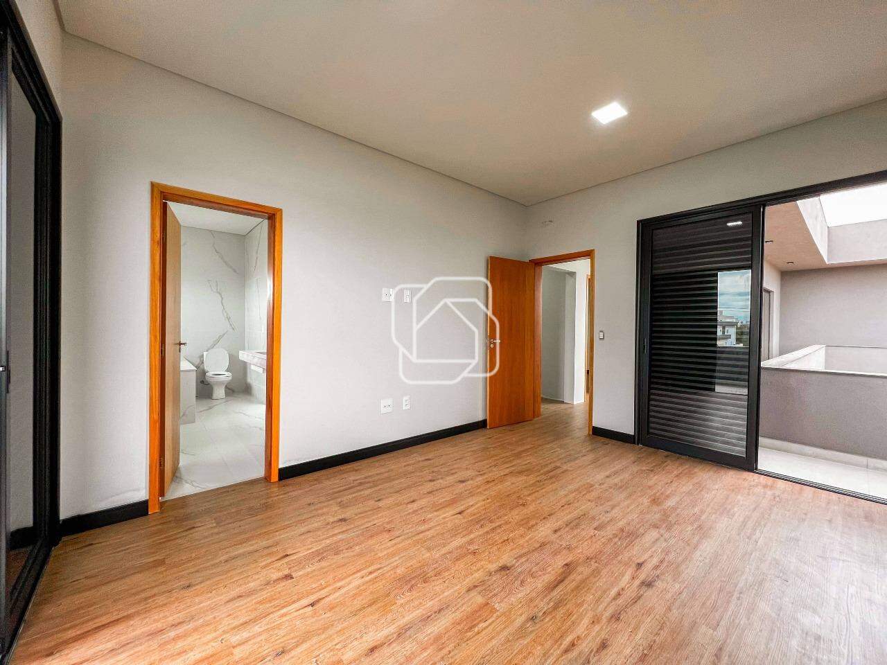 Casa de Condomínio à venda em Itu - SP - Residencial Saint Paul: Suíte